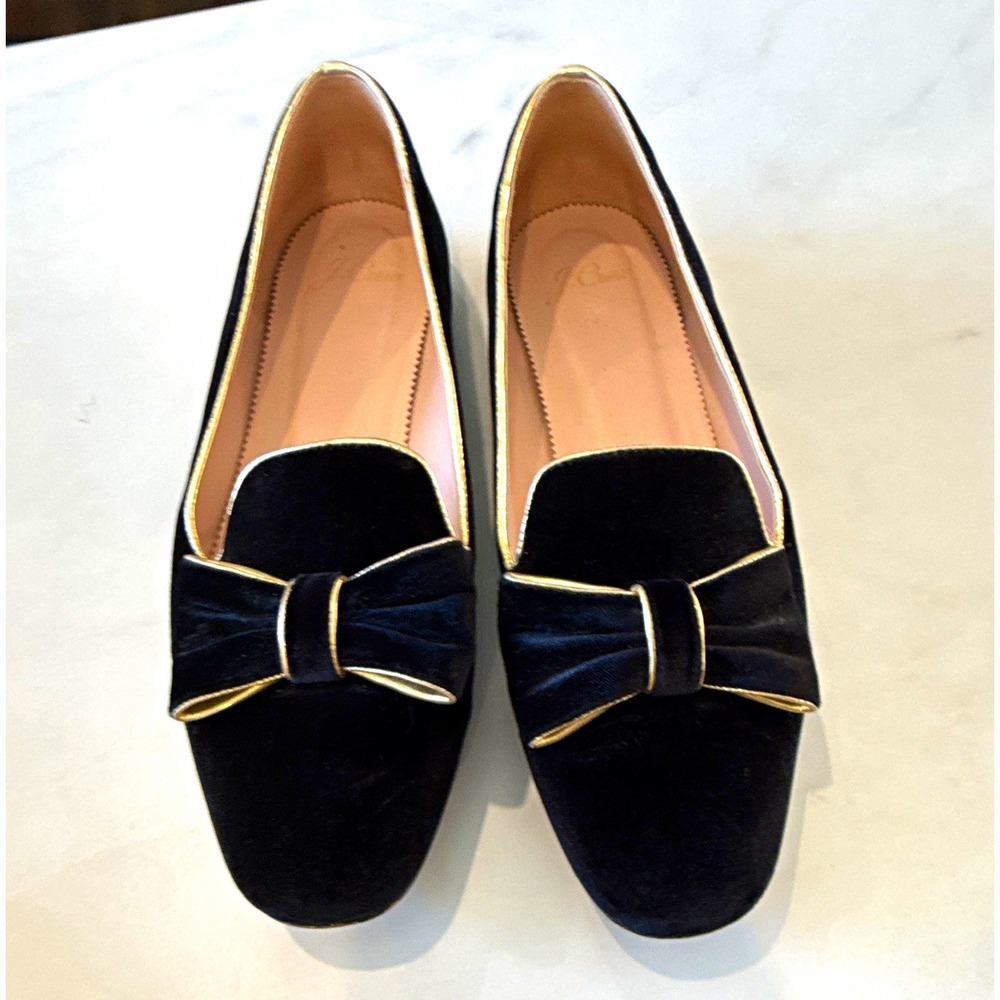 Women's Black/Gold Slip-On Loafer Flats Bow Accent Round Toe Solid